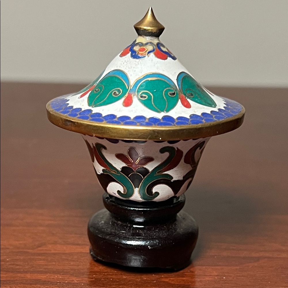 Vintage Asian Cloisonné Enamel Small Jar Trinket Ring Box Pedestal Wooden Stand
